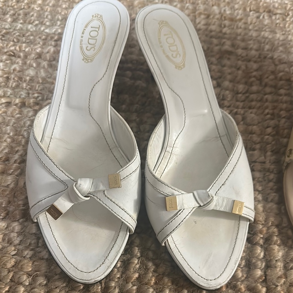 TOD'S White Leather Slide Sandals
